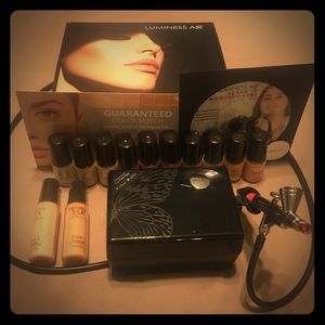 Luminess Air; Airbrush makeup system